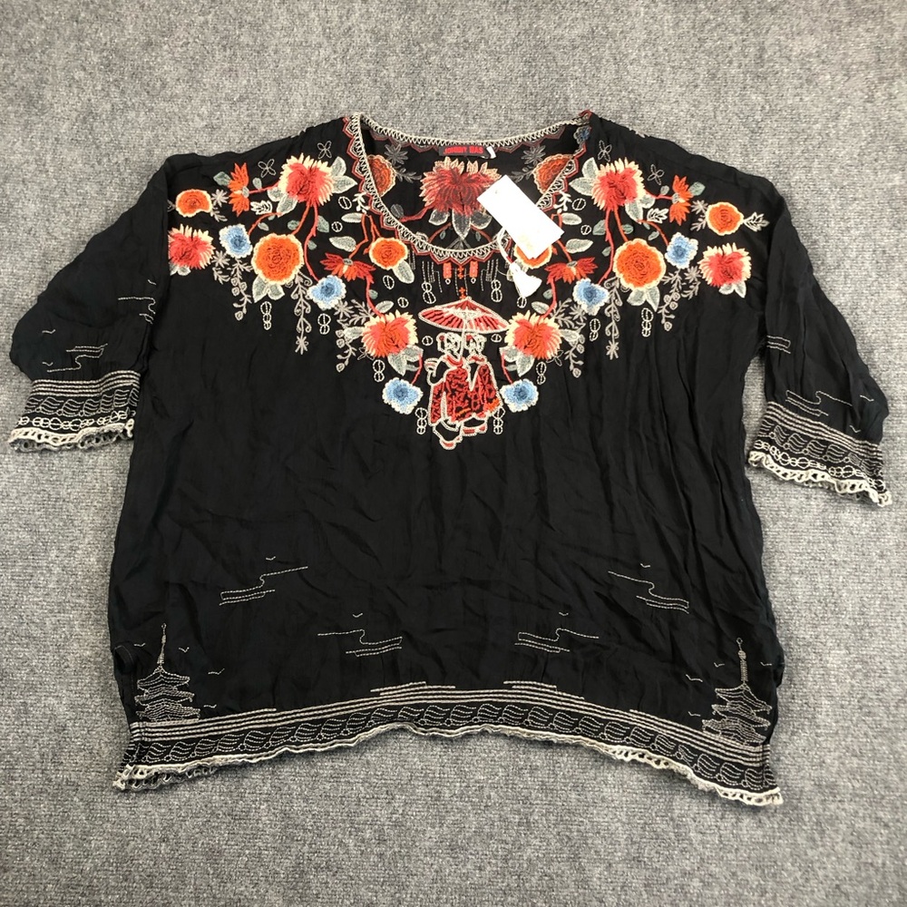 Johnny Was Women’s Embroidered Hamayu Blouse